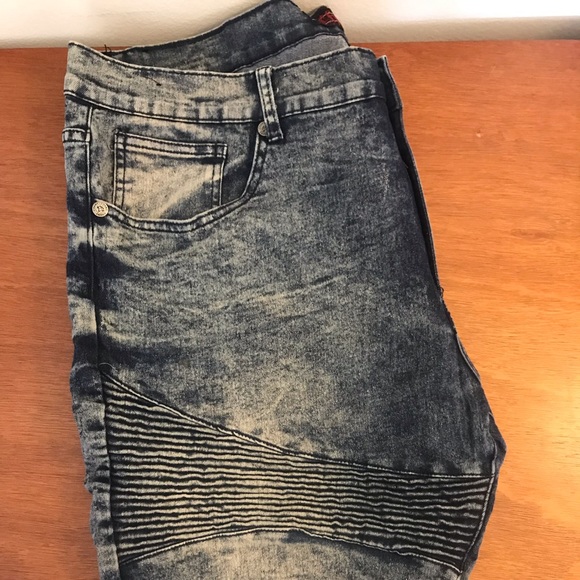Size 38 Jean stretch shorts - Picture 1 of 5